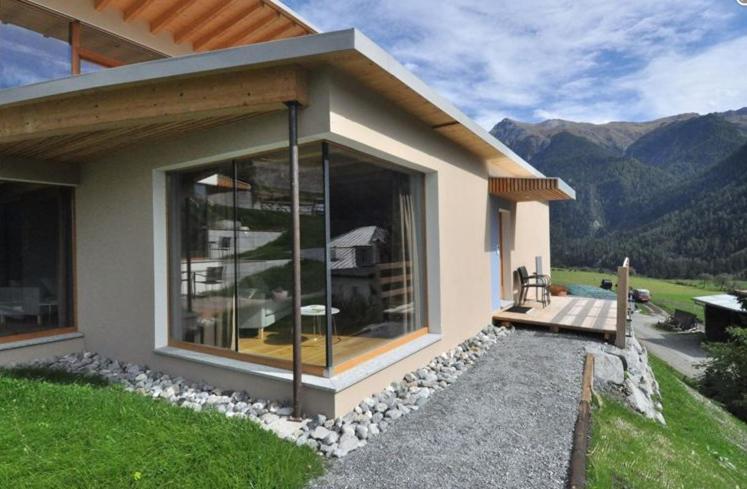 Chasa Paoletta Apartment Ramosch Exterior foto